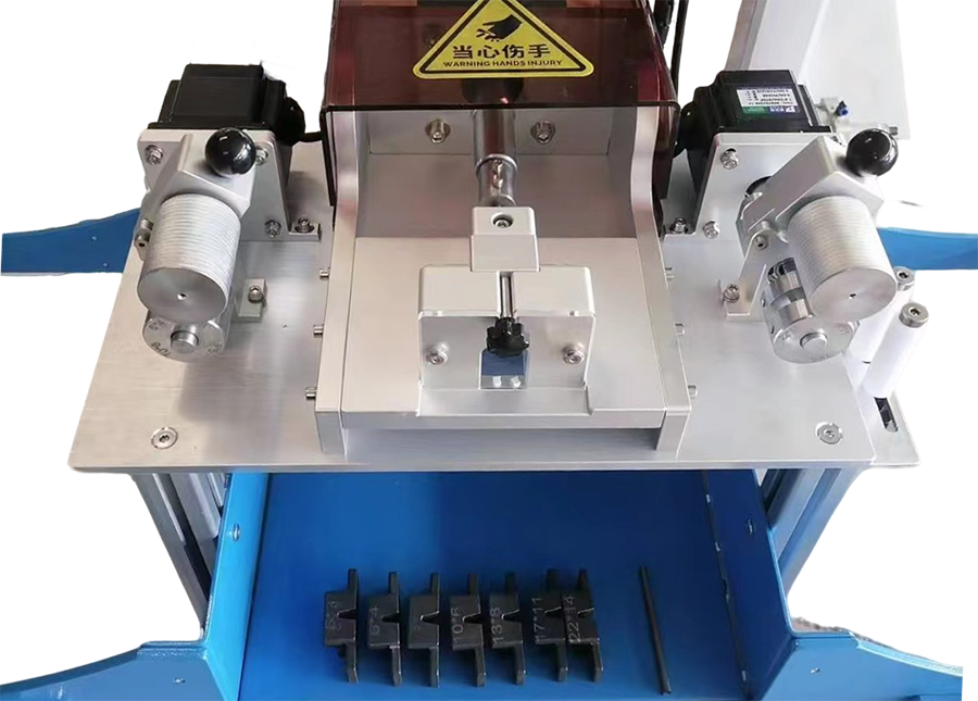 conveyor belt v-guide notching machine